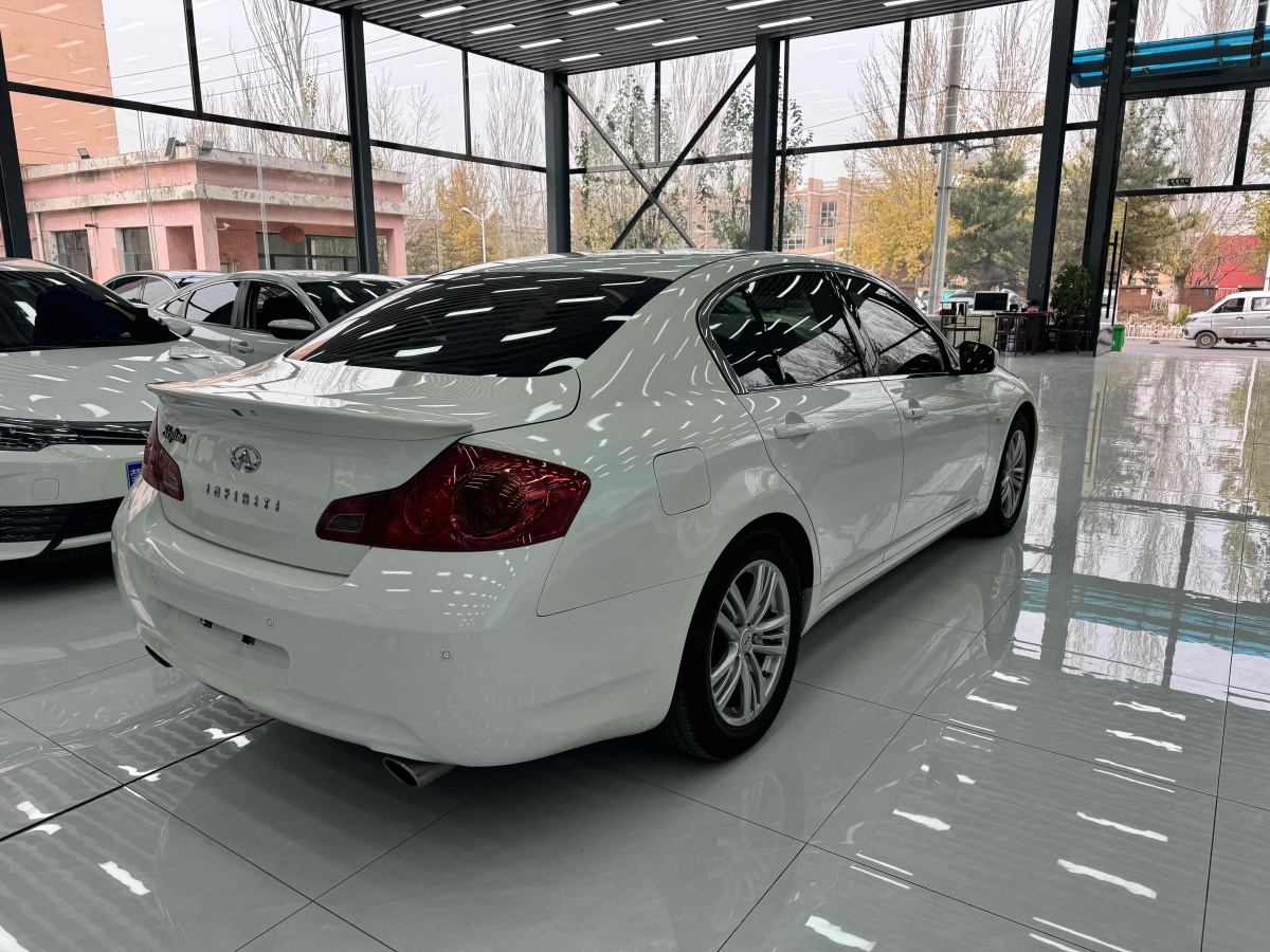 英菲尼迪 G系  2010款 G25 Sedan 運動版圖片