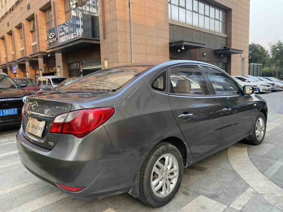 現(xiàn)代 悅動  2011款 1.6L 手動舒適型圖片