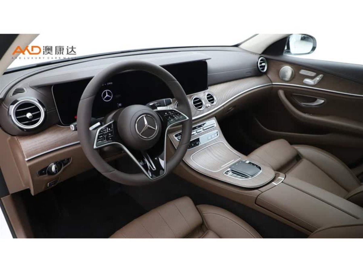 奔馳 奔馳E級(jí)  2022款 改款 E 300 L 豪華型圖片
