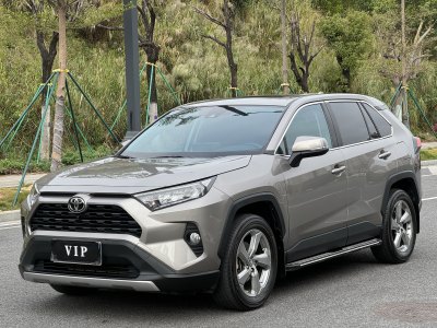 2022年5月 豐田 RAV4 榮放 2.0L CVT兩驅(qū)風(fēng)尚版圖片