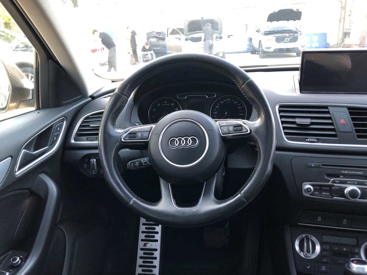 奧迪 奧迪Q3  2013款 35TFSI 舒適型圖片