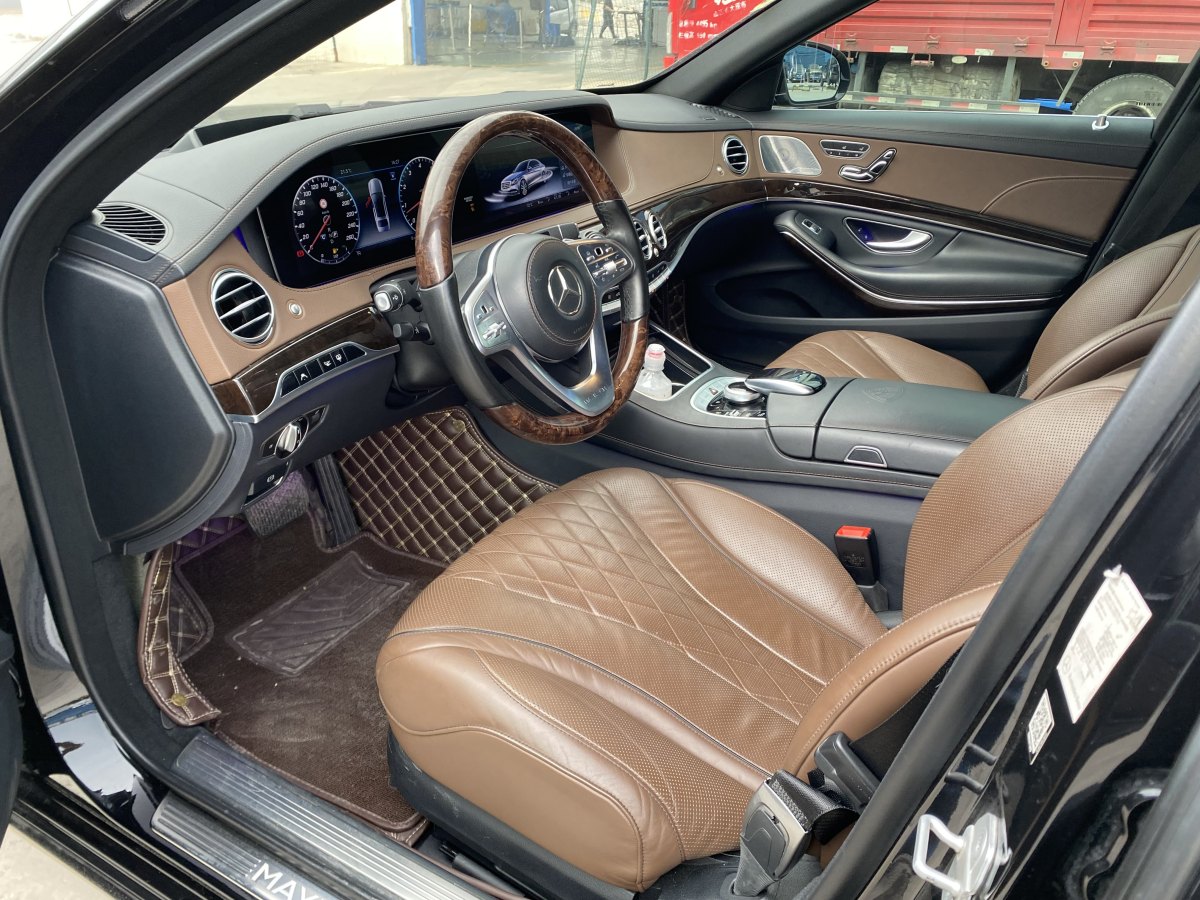 2018年2月奔驰 迈巴赫S级  2019款  改款 S 450 4MATIC