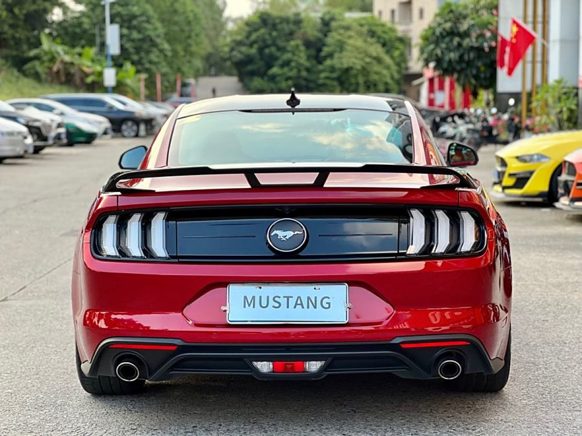 2023年1月福特 Mustang  2021款 2.3L EcoBoost 黑曜魅影特別版