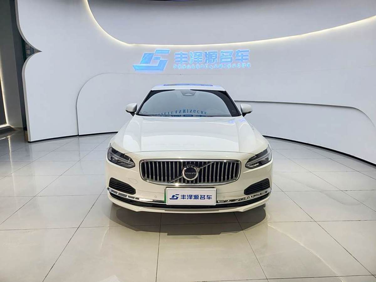 沃爾沃 S90新能源  2024款 T8插電式混合動力 四驅(qū)長續(xù)航智逸豪華版圖片