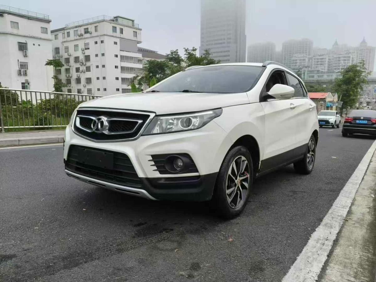 北汽紳寶 X55  2016款 1.5T CVT精英版圖片