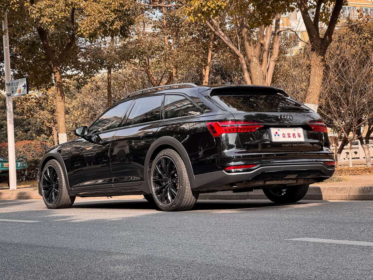 2022年12月奧迪 奧迪A6  2022款 allroad quattro 探索家 55 TFSI 尊享越野型