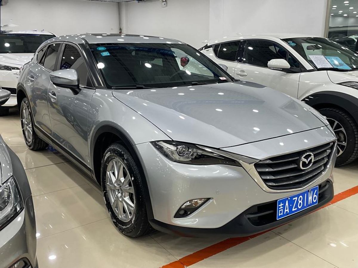 馬自達 CX-4  2018款 2.0L 自動兩驅(qū)藍天品位版圖片