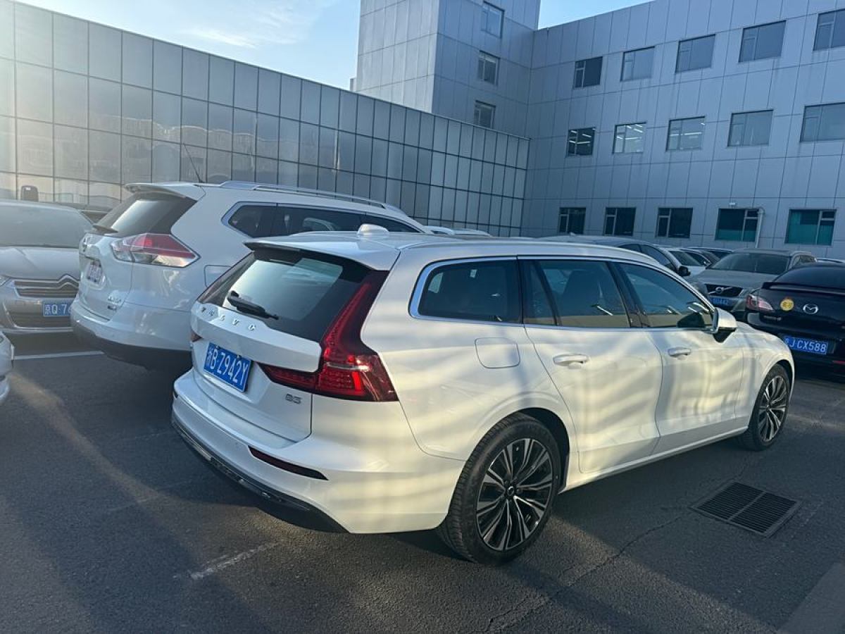 沃爾沃 V60  2024款 B5 智遠豪華版圖片