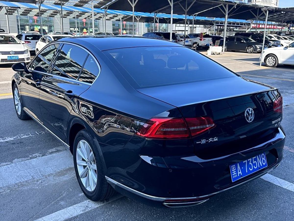 大眾 邁騰  2019款  330TSI DSG 領(lǐng)先型 國(guó)VI圖片