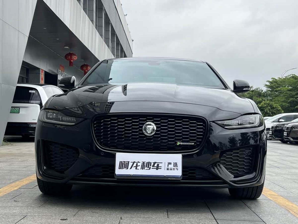 捷豹 XEL  2024款 2.0T 250PS R-DYNAMIC S耀黑運(yùn)動(dòng)版圖片
