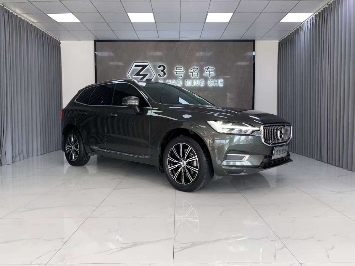 沃爾沃 XC60  2021款 T5 四驅(qū)智遠(yuǎn)豪華版圖片