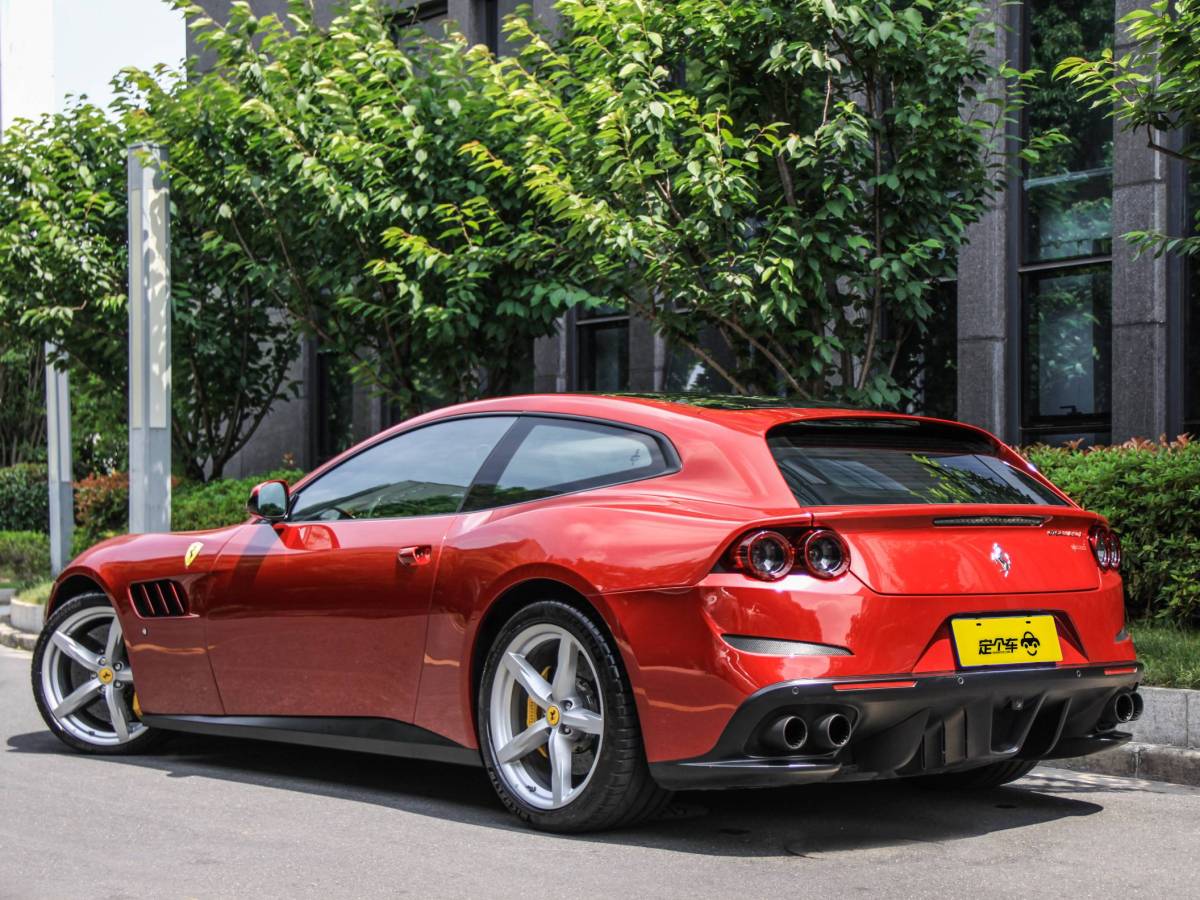 【上海】2018年5月 法拉利 gtc4lusso 2017款 3.9t v8 自動檔