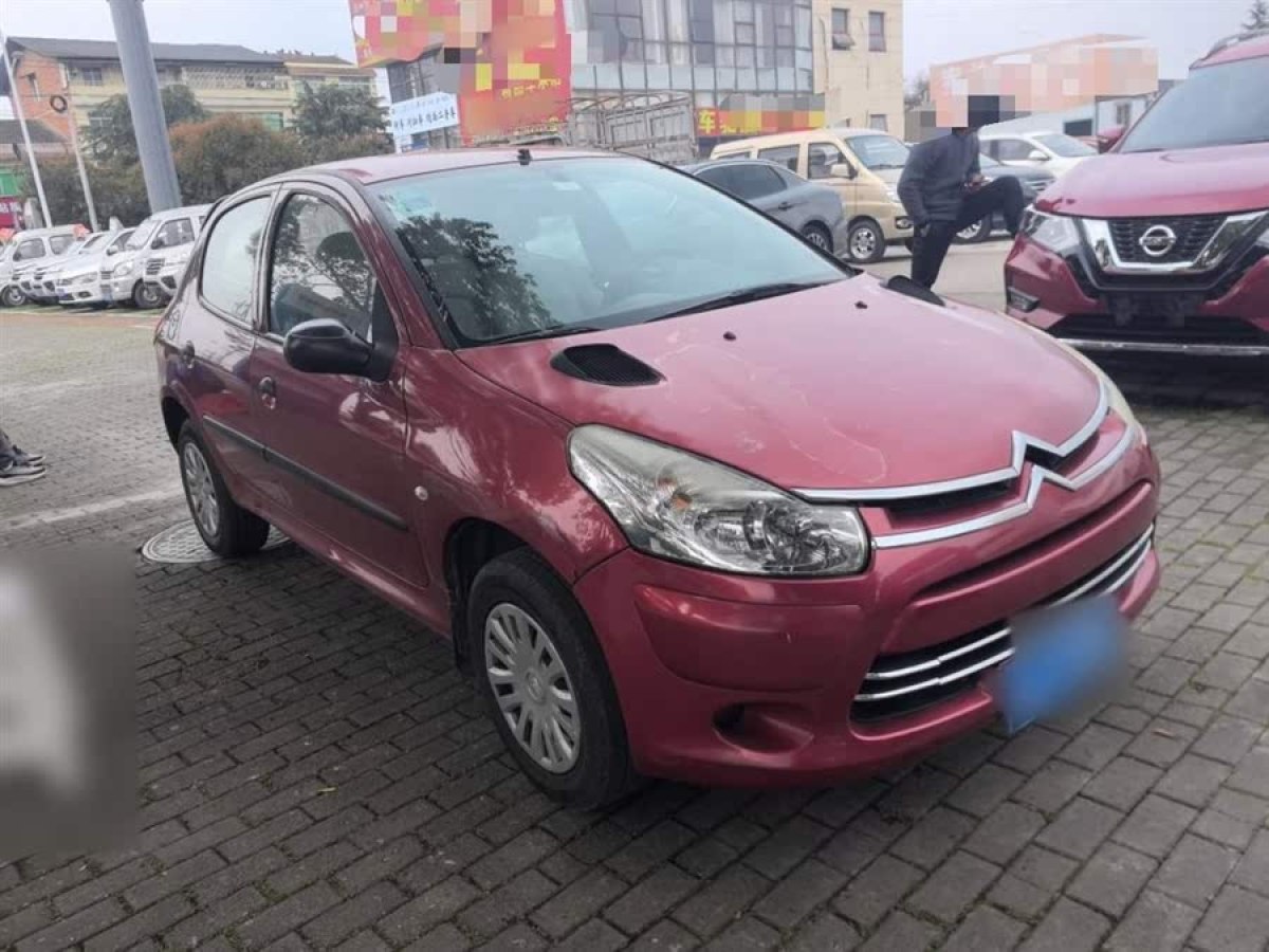 雪鐵龍 C2  2012款 1.4L 手動(dòng)舒適型圖片