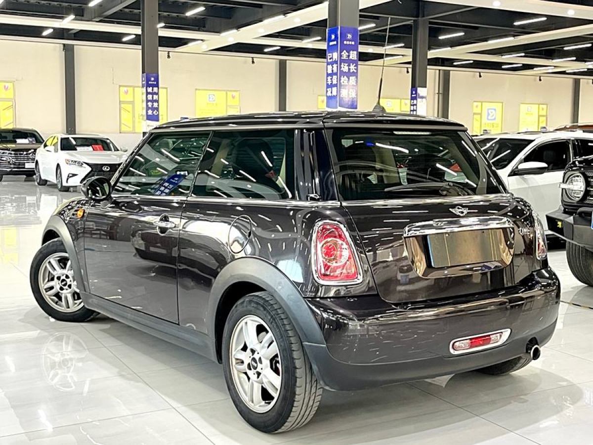 MINI MINI  2012款 1.6L ONE Baker Street圖片