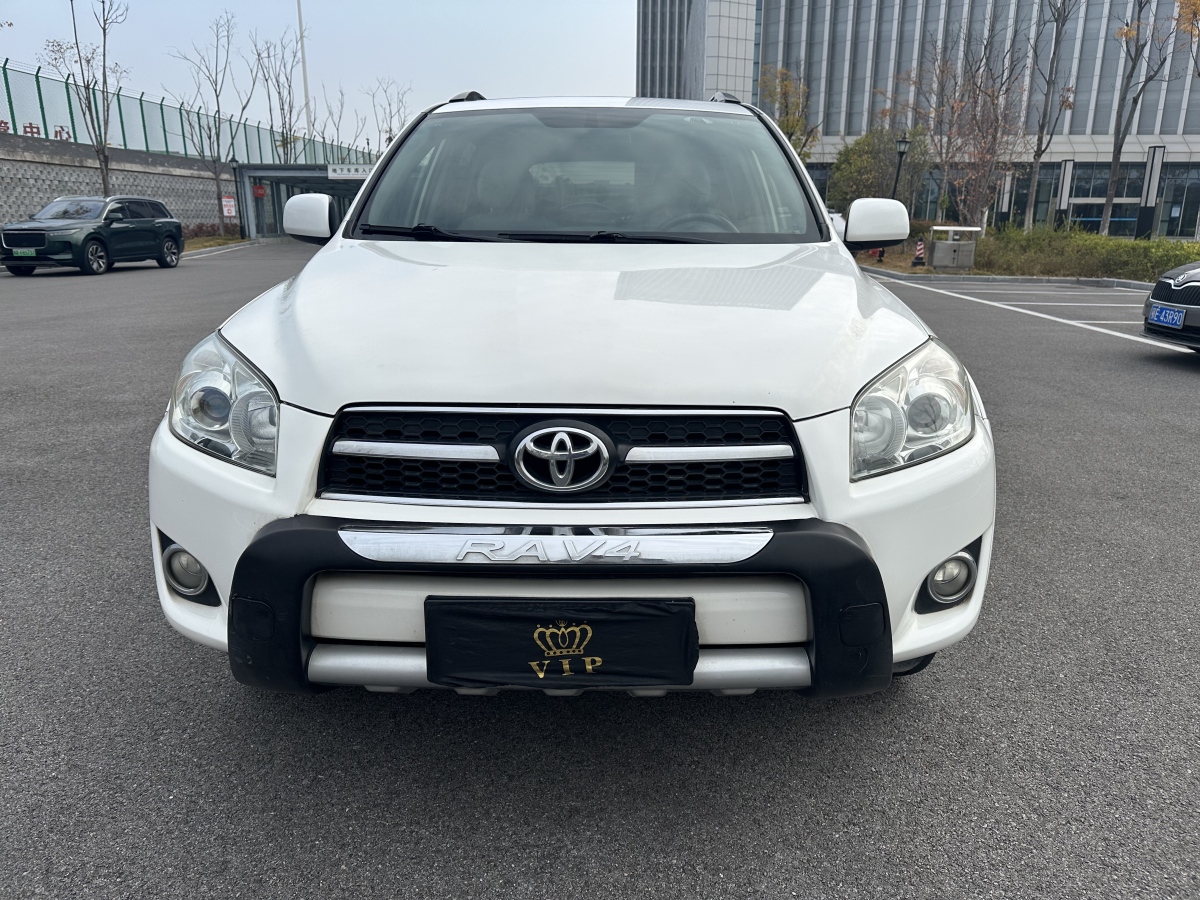 豐田 RAV4榮放  2010款 2.4L 自動豪華升級版圖片