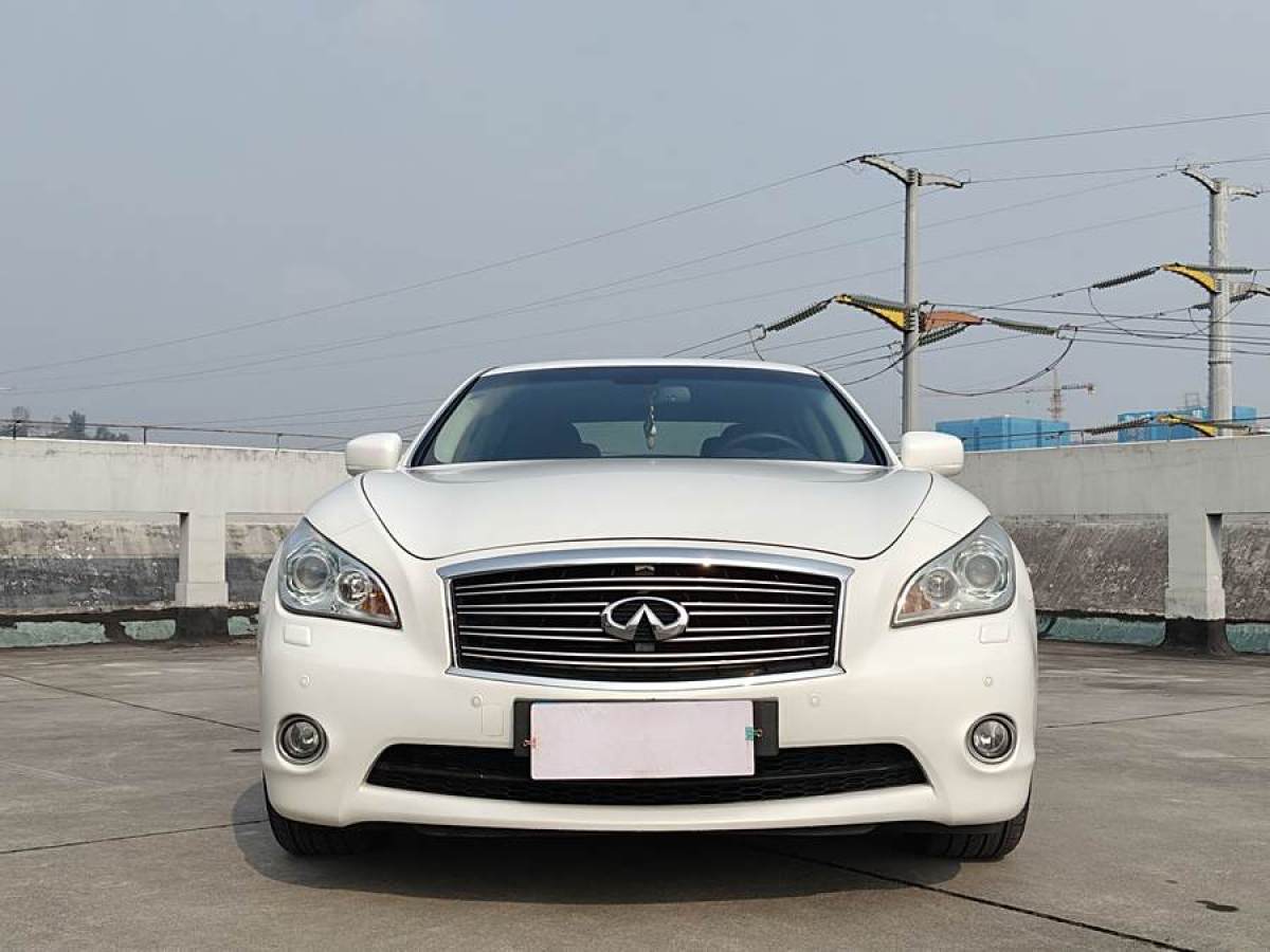 英菲尼迪 Q70  2013款 Q70L 2.5L 雅致版圖片