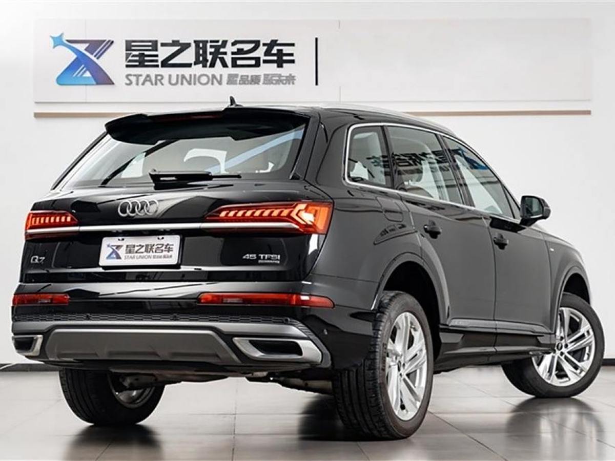 奧迪 奧迪Q7  2023款 45 TFSI quattro S line運動型圖片