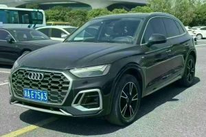 奧迪Q5 e-tron 奧迪 40 e-tron 星耀型 機(jī)甲套裝