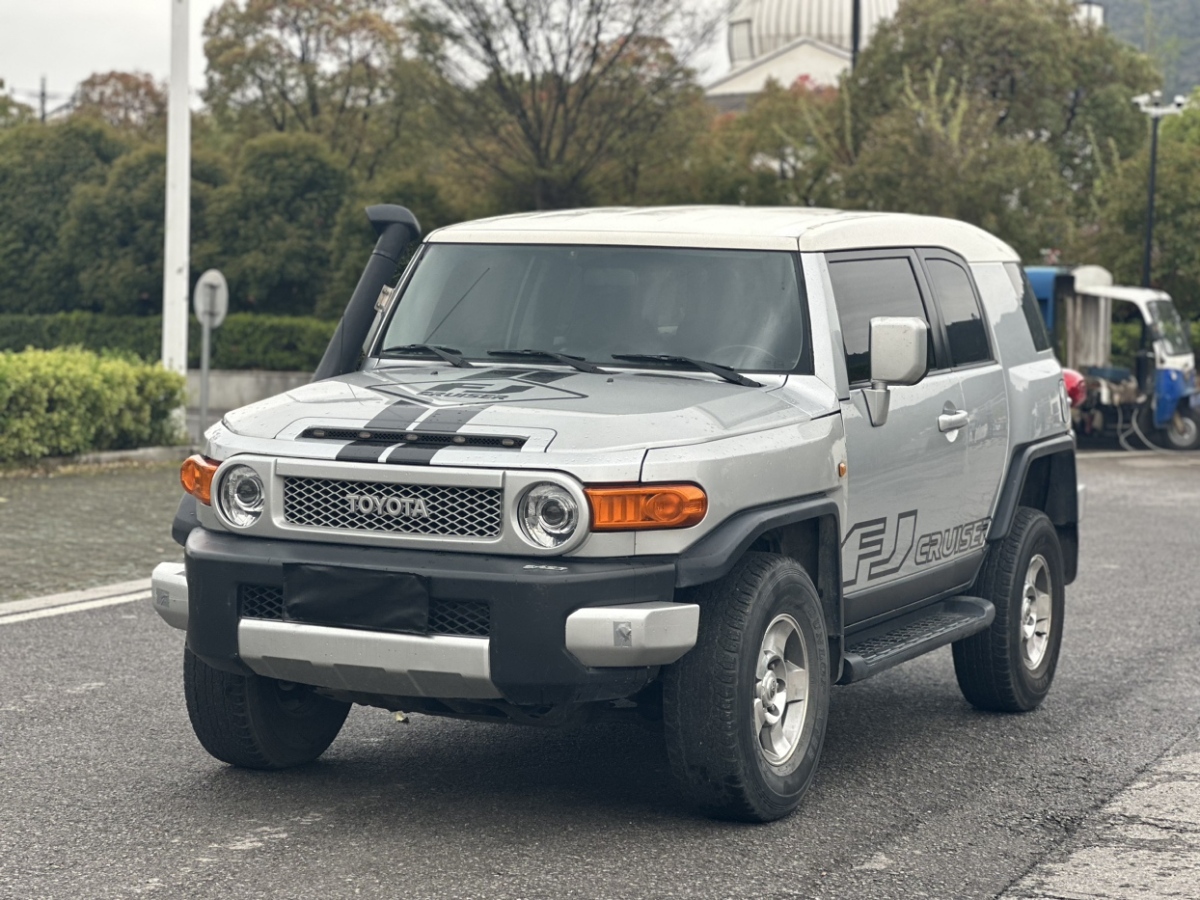 丰田 FJ 酷路泽  2007款 4.0L图片