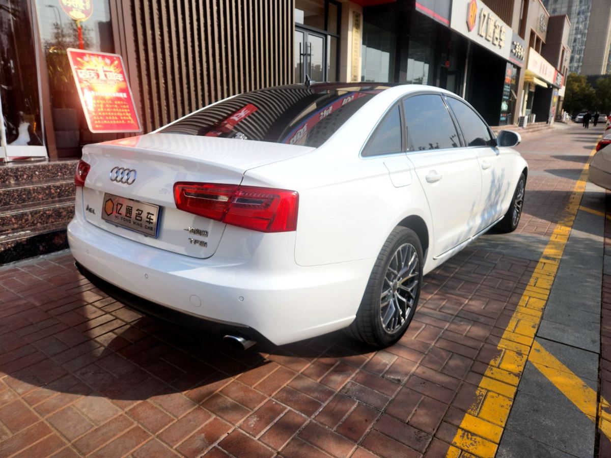 奧迪 奧迪A6L  2014款 TFSI 標(biāo)準(zhǔn)型圖片