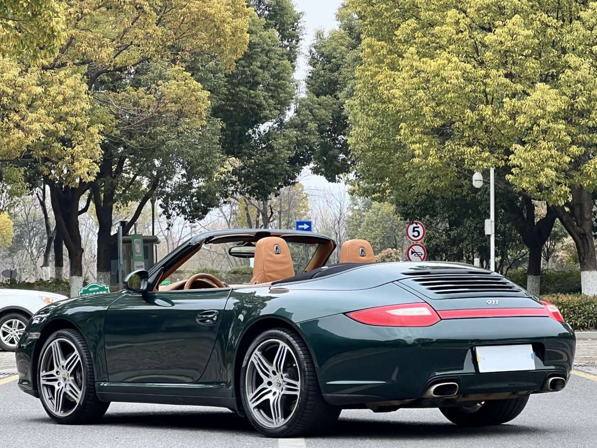 2010年10月保時(shí)捷 911  2010款 Carrera 4 Cabriolet 3.6L