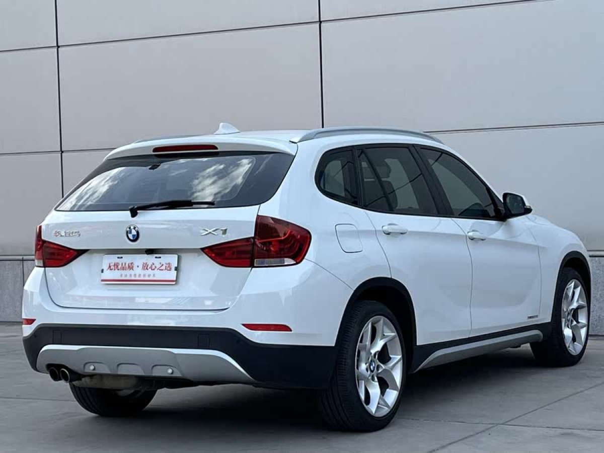 寶馬 寶馬X1  2013款 xDrive20i X設(shè)計(jì)套裝圖片