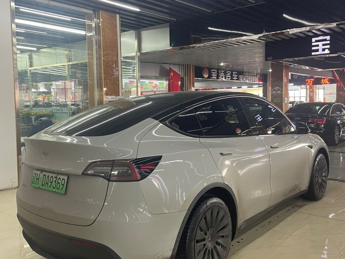 特斯拉 Model Y  2022款 改款 后輪驅(qū)動(dòng)版圖片