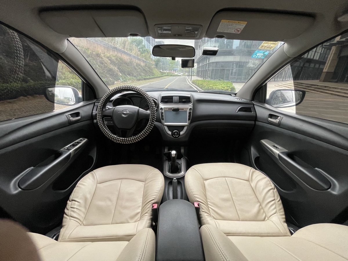 海马 M3  2015款 1.5L 手动舒适型图片