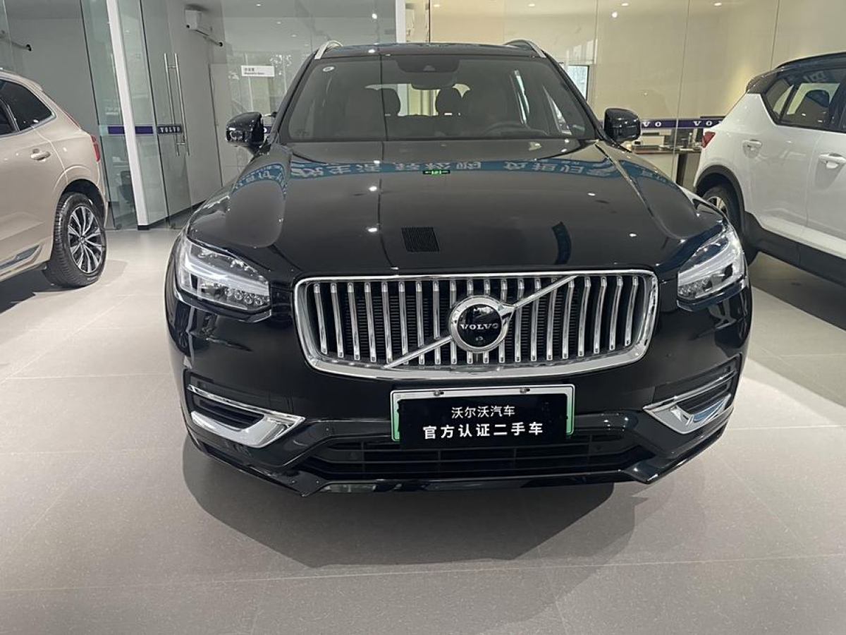 沃爾沃 XC90新能源  2022款 改款 E驅(qū)混動(dòng) T8 智尊豪華版 7座圖片