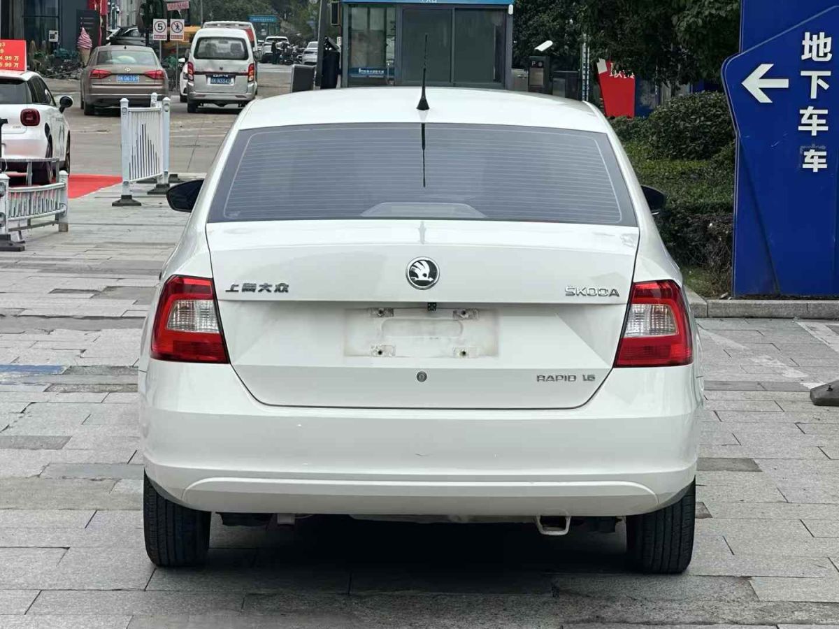 斯柯達 昕動  2014款 1.6L 手動樂享版圖片