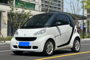 fortwo smart 1.0 MHD 硬頂烈焰特別版