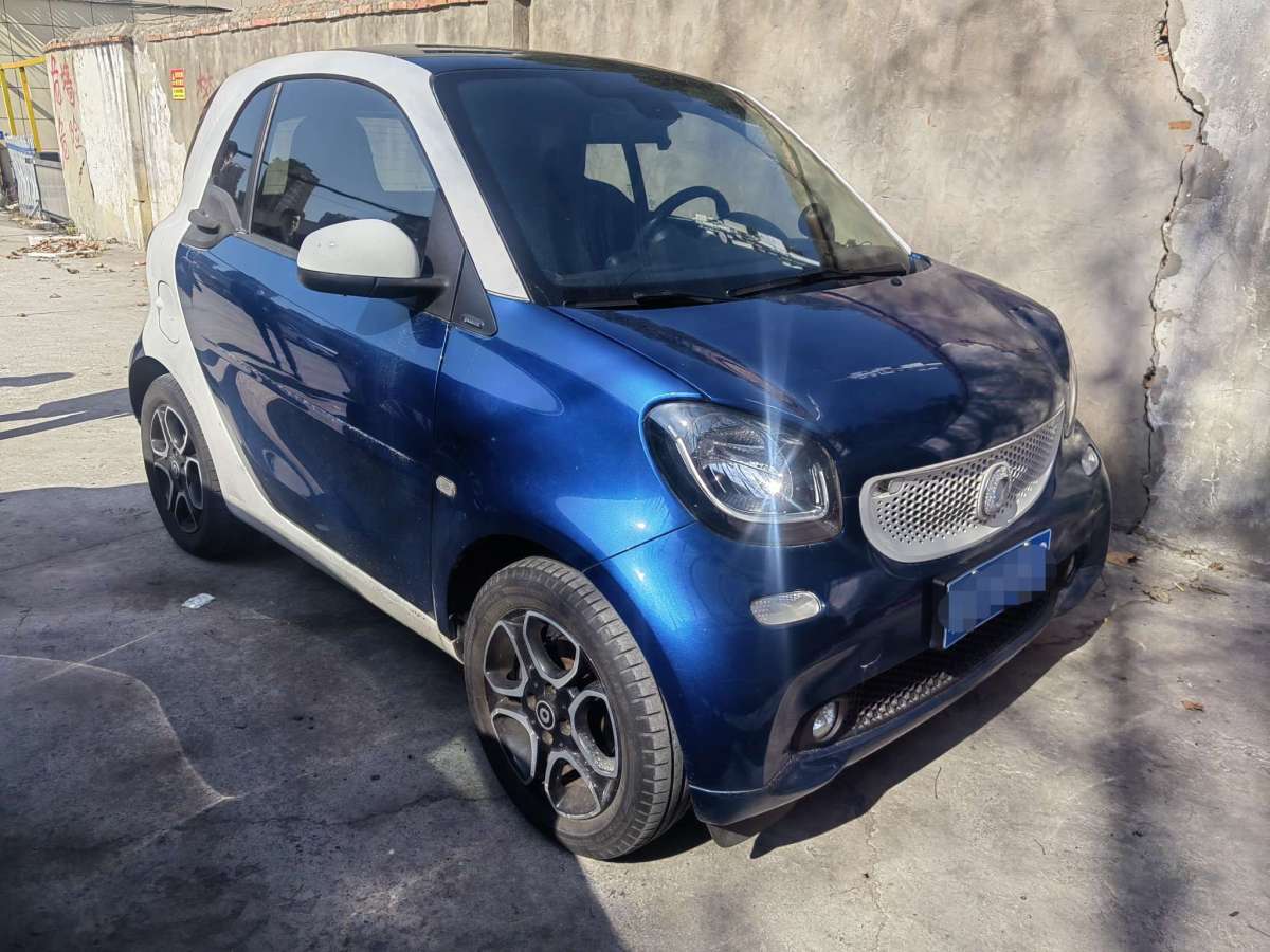 smart fortwo  2017款 1.0L 52千瓦新聲特別版圖片