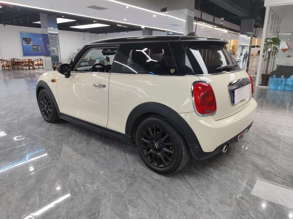 MINI MINI  2018款 1.5T COOPER 色彩紀念版圖片