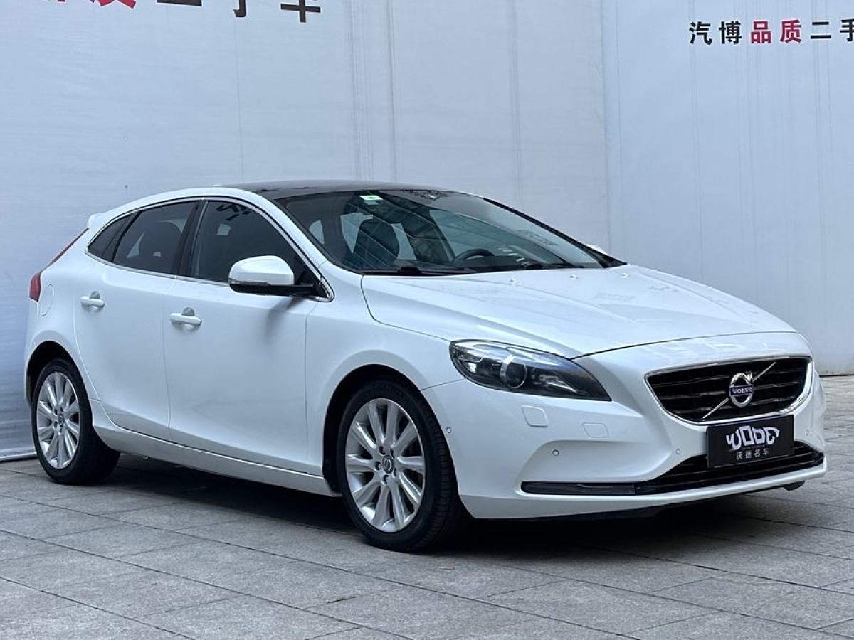 沃尔沃 V40  2014款 2.0T 智雅版图片