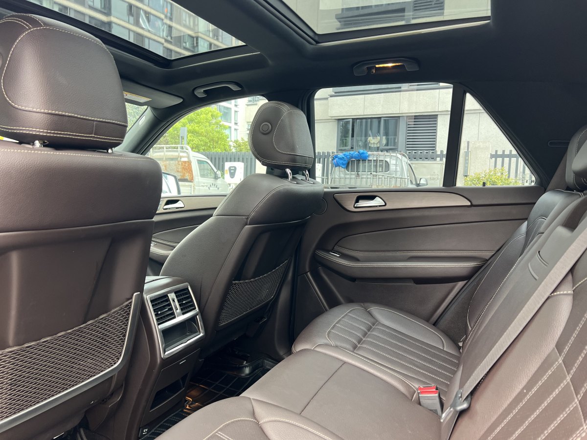 奔馳 奔馳GLE  2019款 GLE 320 4MATIC 豪華型臻藏版圖片