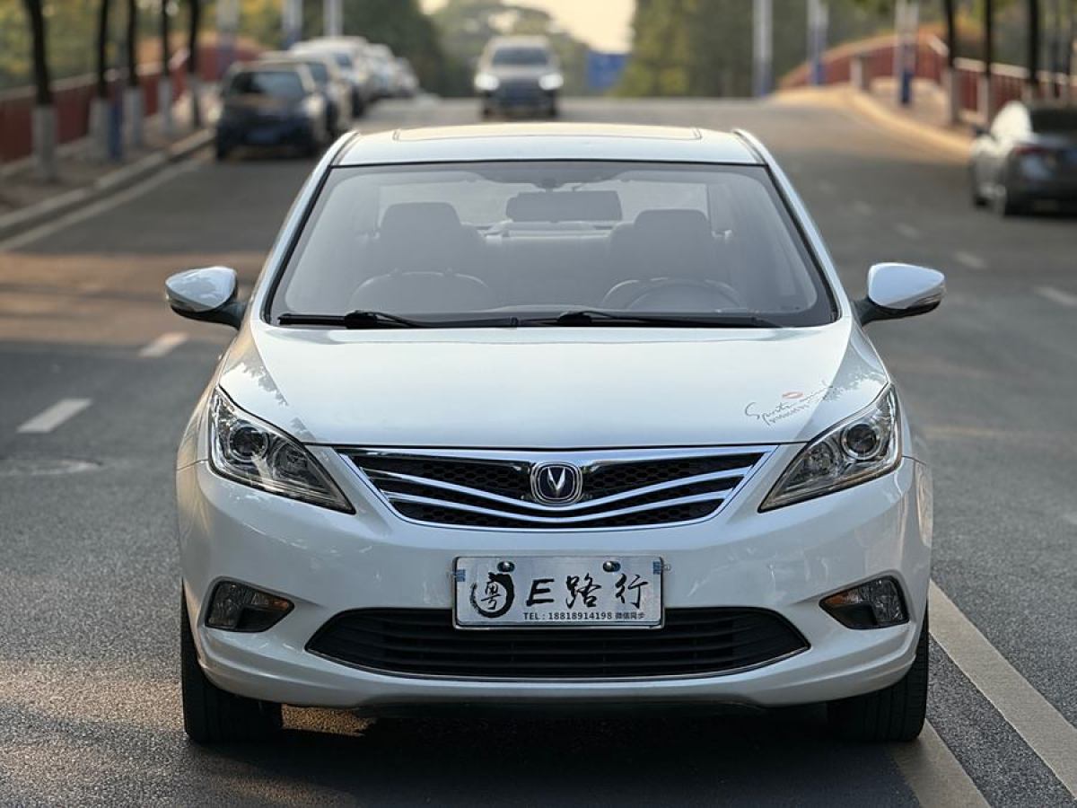 長安 逸動  2015款 1.6L 自動豪華型圖片