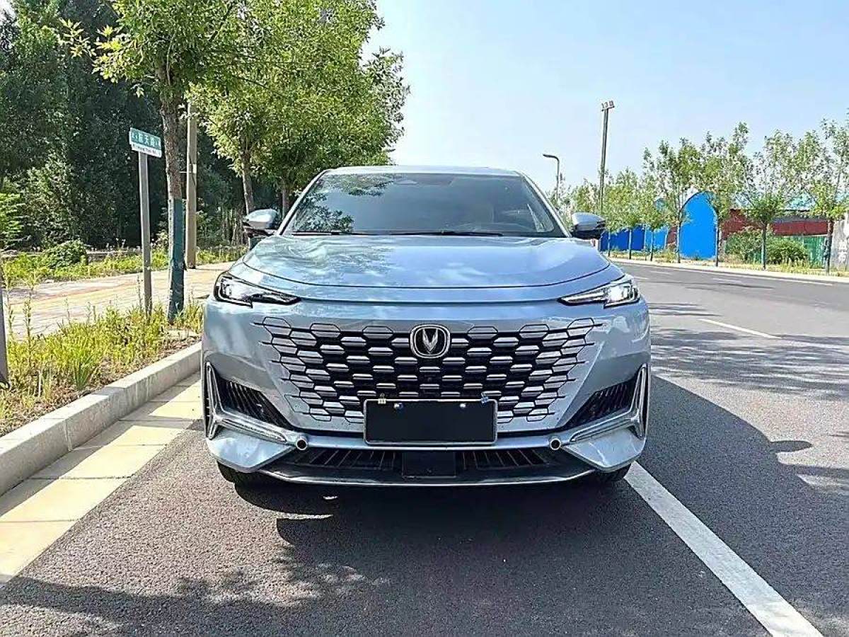 2021年5月長(zhǎng)安 長(zhǎng)安UNI-K  2021款 2.0T 豪華型