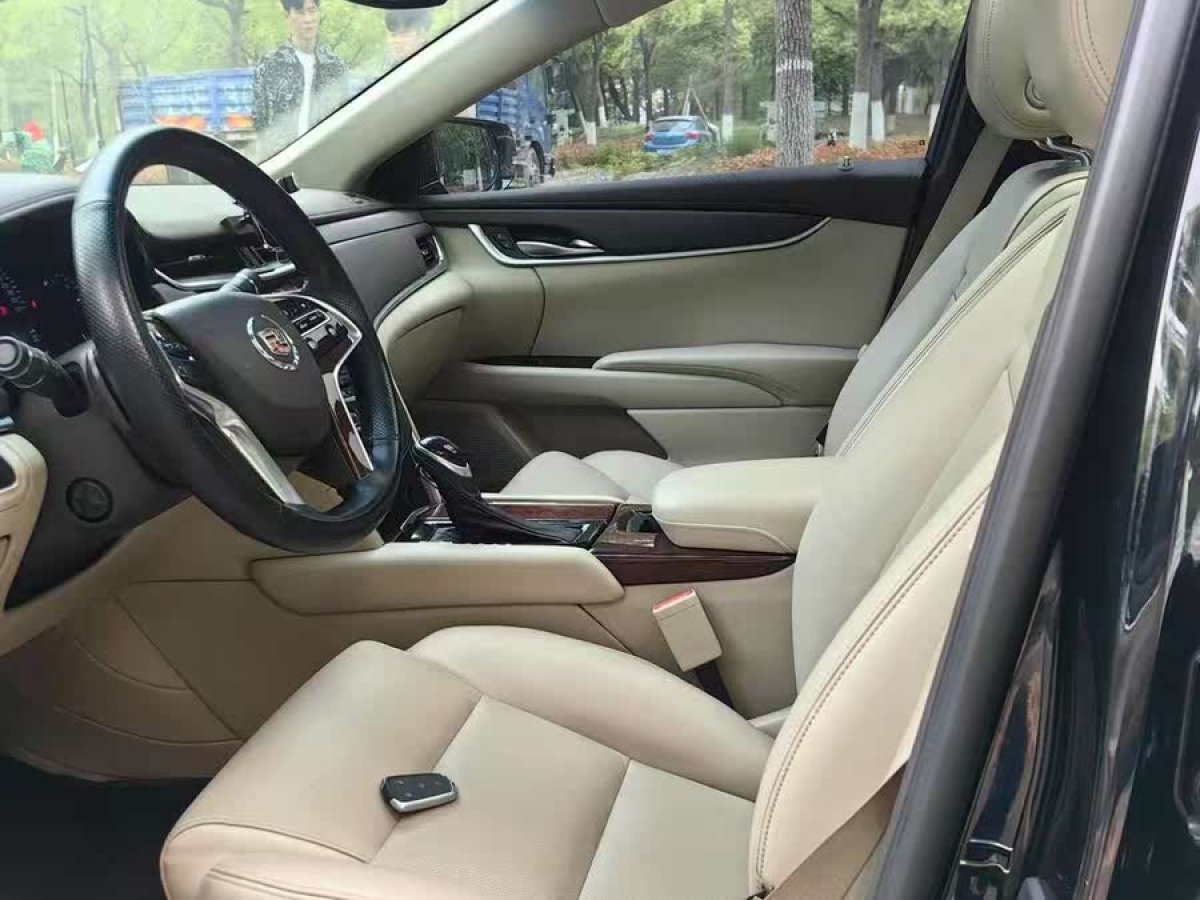 凱迪拉克 XTS  2014款 28T 精英型圖片