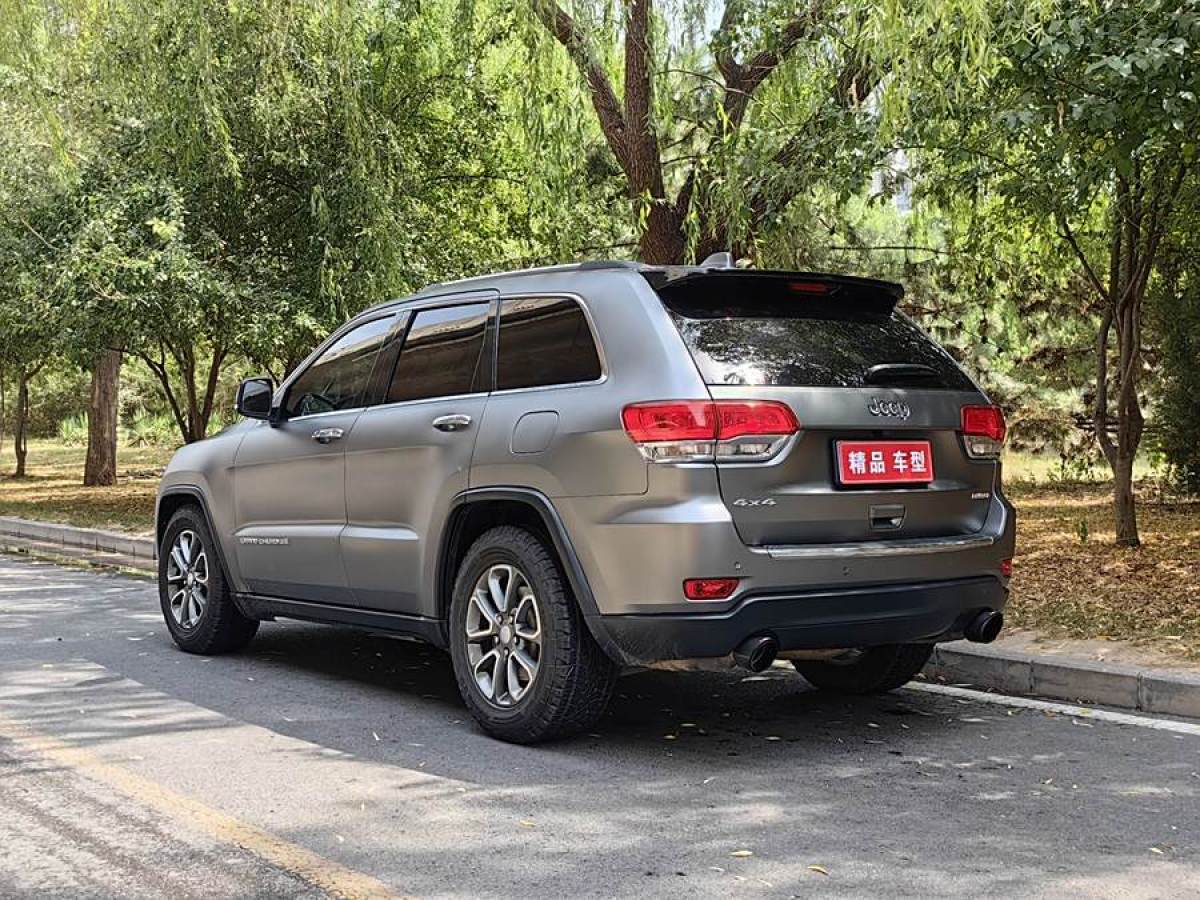 Jeep 大切諾基  2014款 3.6L 精英導(dǎo)航版圖片