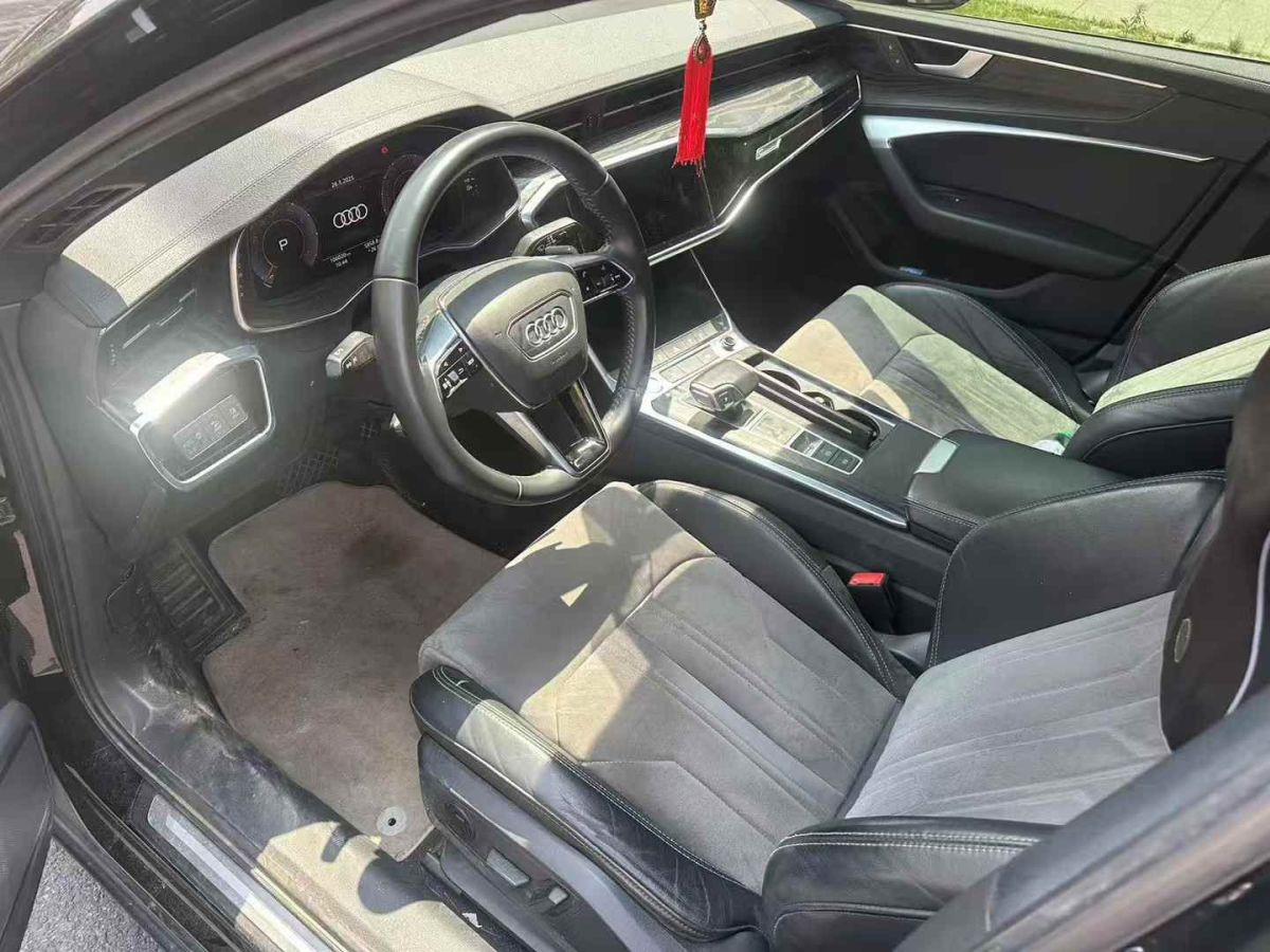 奧迪 奧迪A6L  2020款 40 TFSI 豪華動(dòng)感型圖片