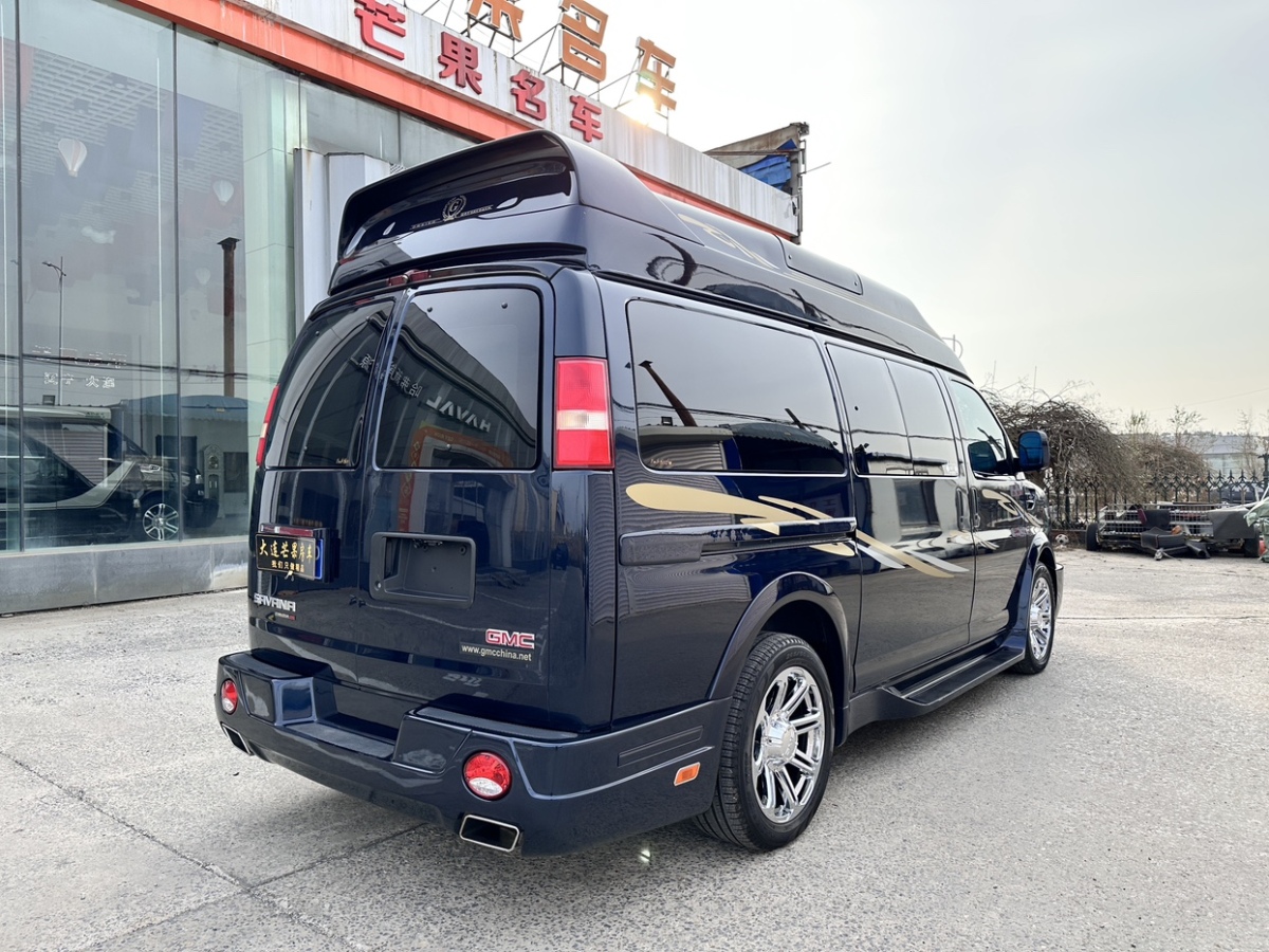 GMC SAVANA  2016款 5.3L G660S 四驅(qū)雅尊天幕版圖片