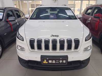 2017年8月 Jeep 自由光 2.4L 領(lǐng)先版圖片