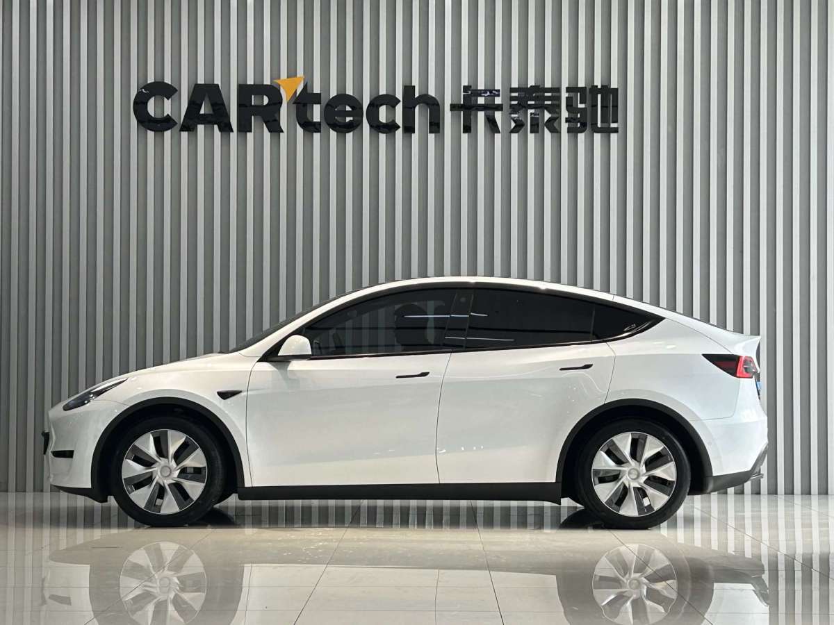 特斯拉 Model 3  2022款 后驅(qū)版圖片