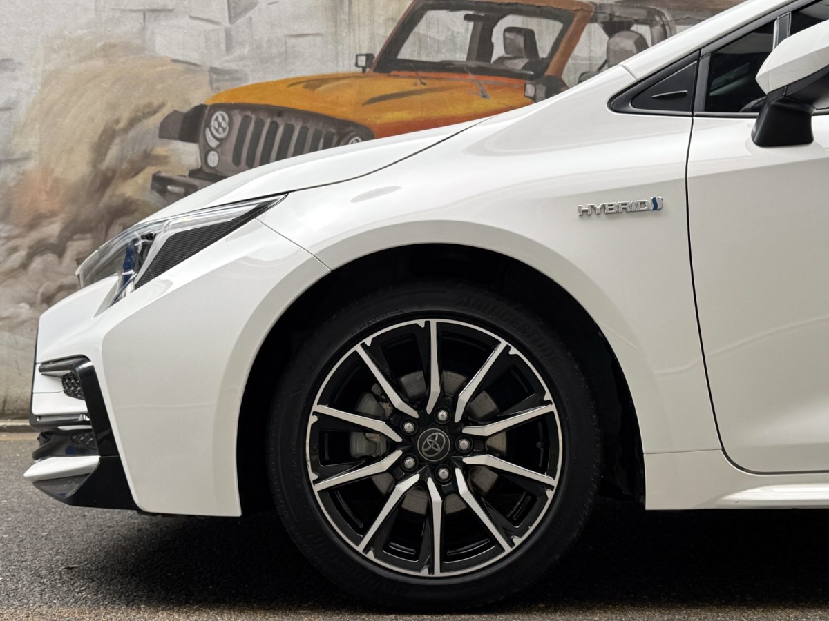 豐田 雷凌  2023款 智能電混雙擎 1.8L 運動版圖片