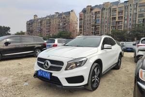 奔馳GLA 奔馳 GLA 200 動感型