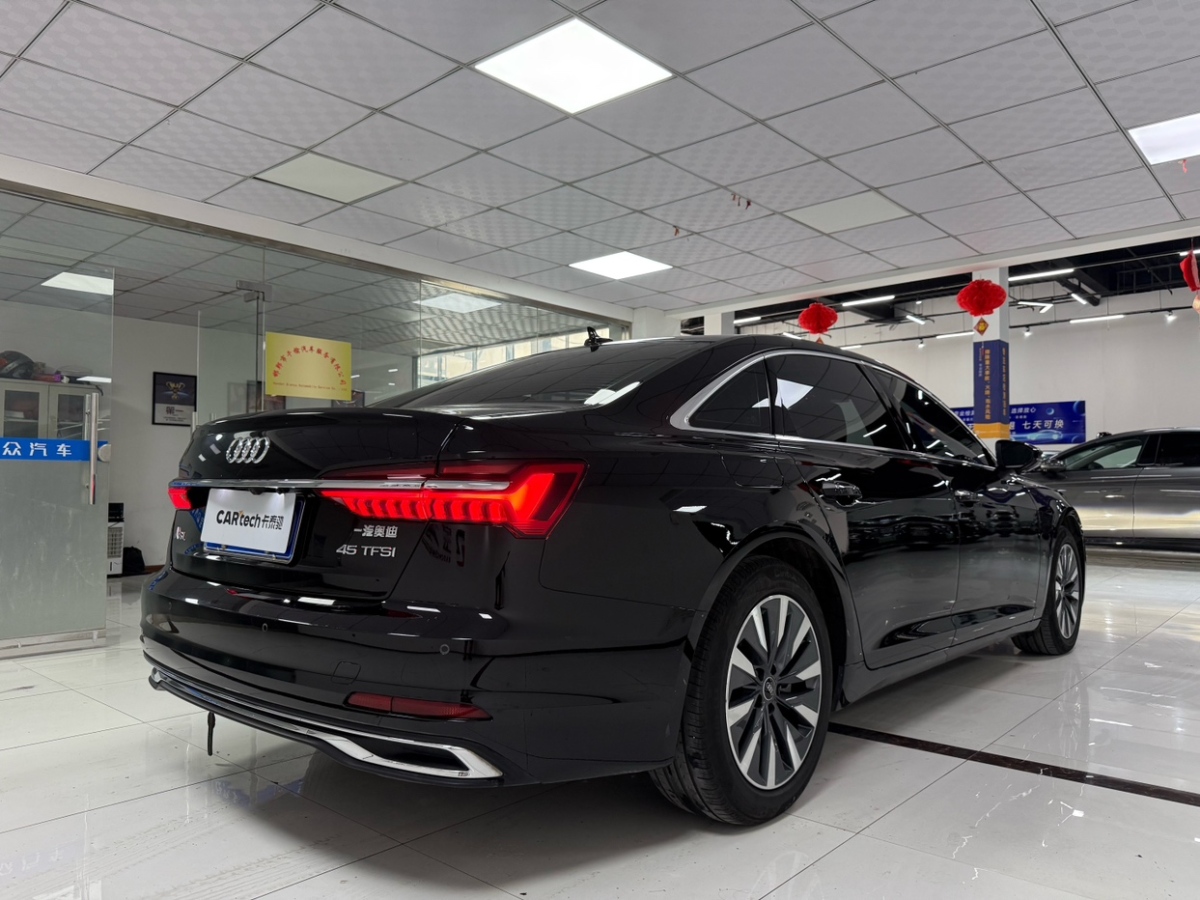 奧迪 奧迪A6L  2023款 改款 45 TFSI 臻選致雅型圖片