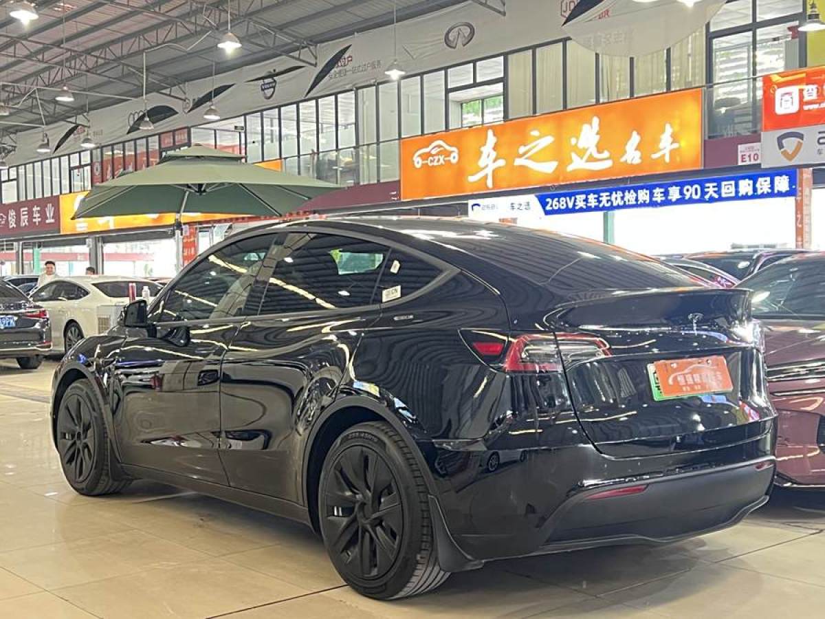 特斯拉 Model 3  2021款 改款 標(biāo)準(zhǔn)續(xù)航后驅(qū)升級版圖片