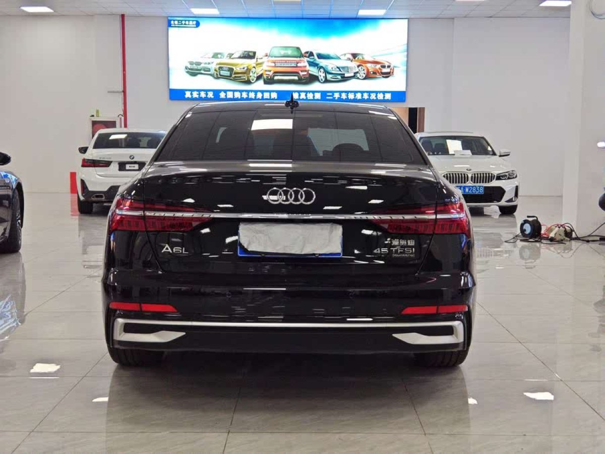 奧迪 奧迪A6L  2024款 45 TFSI quattro 臻選動感型圖片