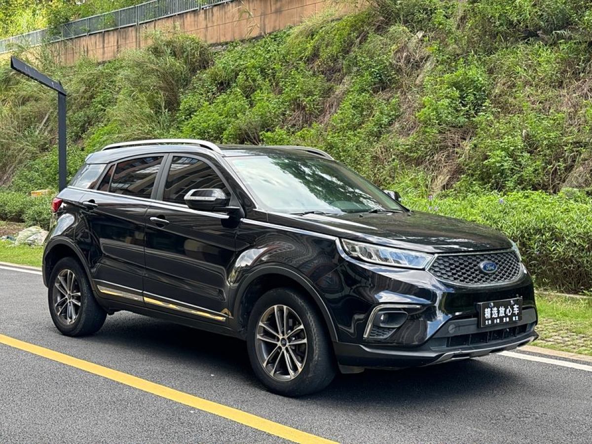 福特 領(lǐng)界  2019款  EcoBoost 145 CVT鉑領(lǐng)型 國(guó)VI圖片