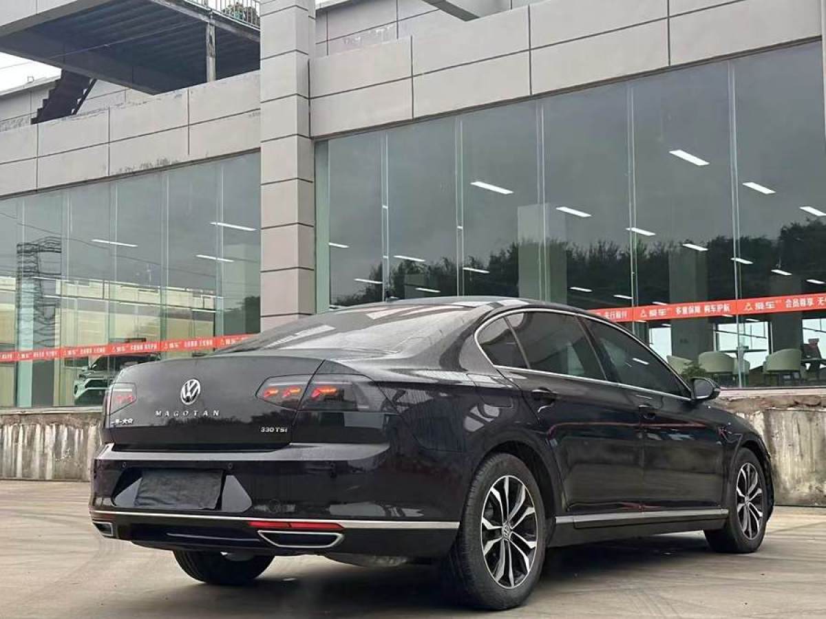 大眾 邁騰  2019款  330TSI DSG 領(lǐng)先型 國(guó)VI圖片